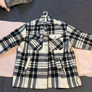 Zara coat black and white